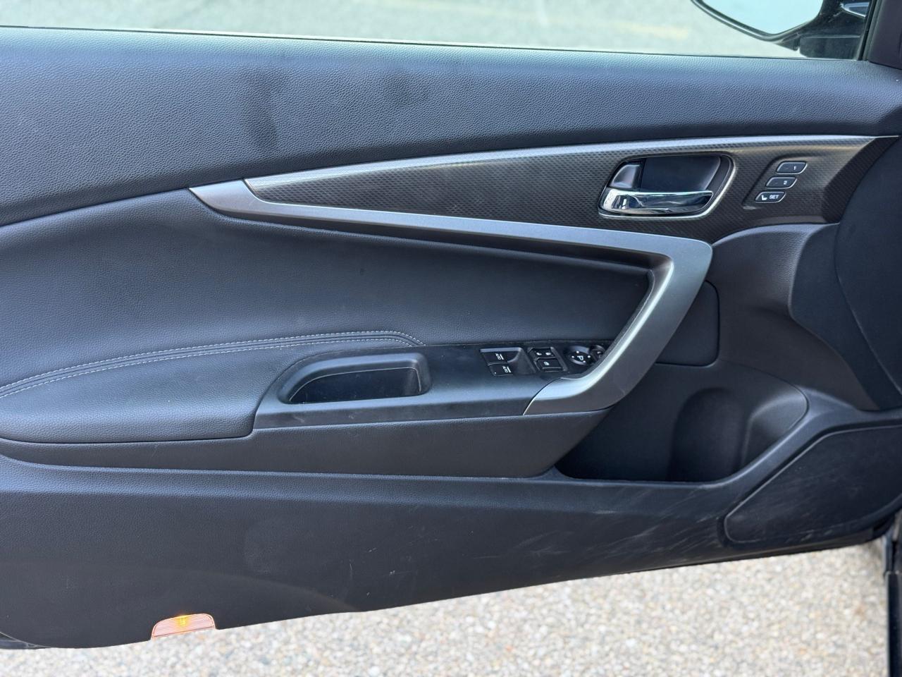 2017 Honda Accord Touring - Photo #9
