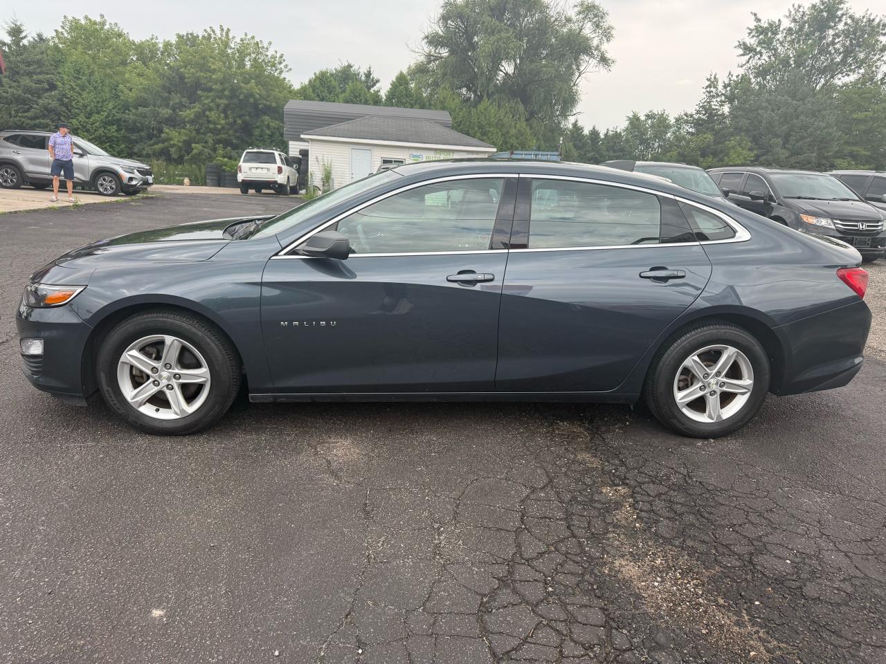 2019 Chevrolet Malibu LS Photo6