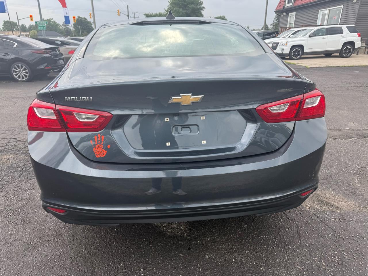 2019 Chevrolet Malibu LS Photo4