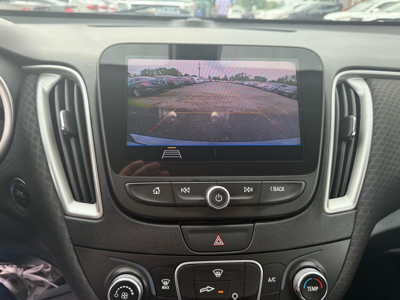 2019 Chevrolet Malibu LS Photo18