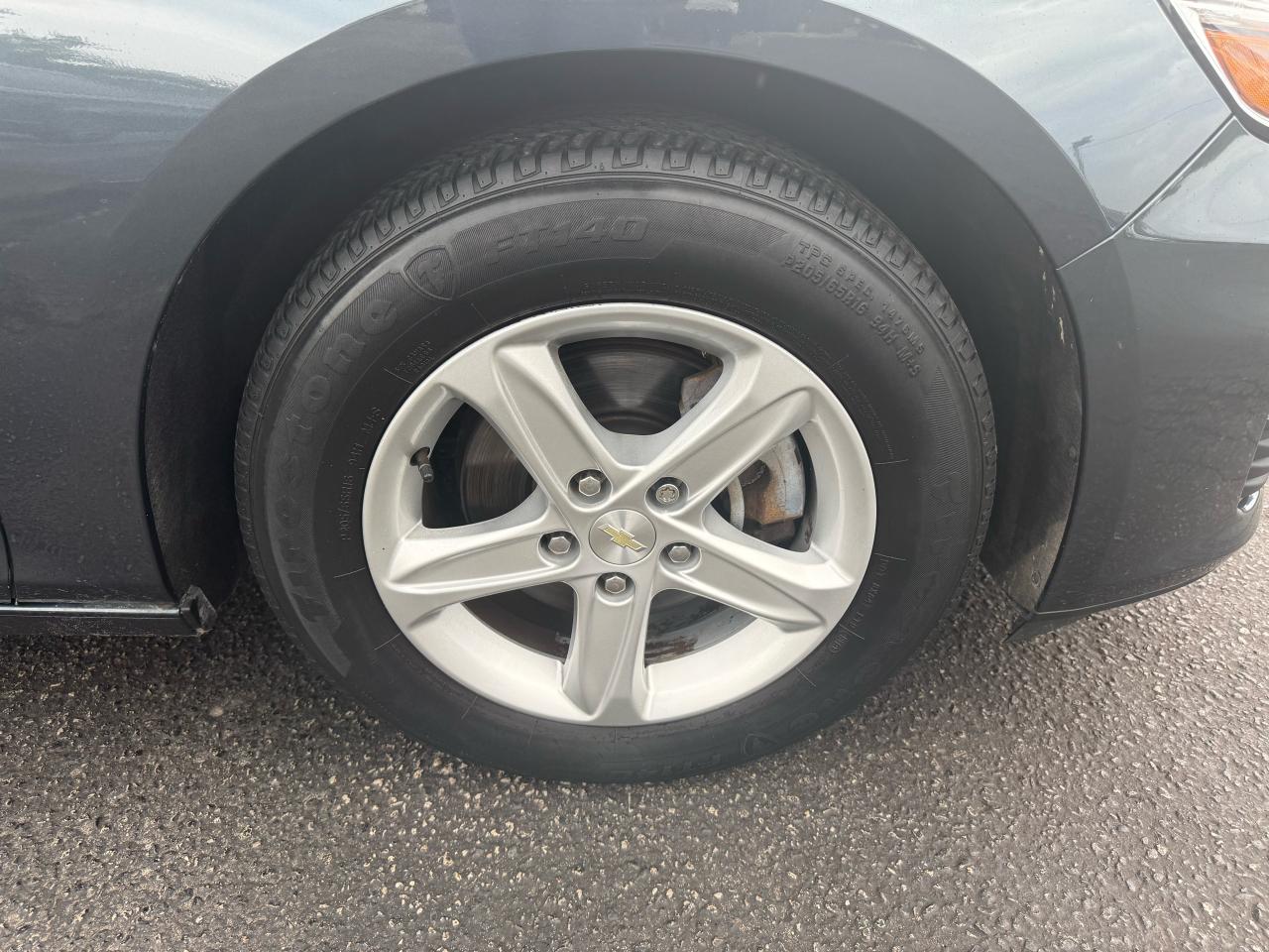 2019 Chevrolet Malibu LS Photo10