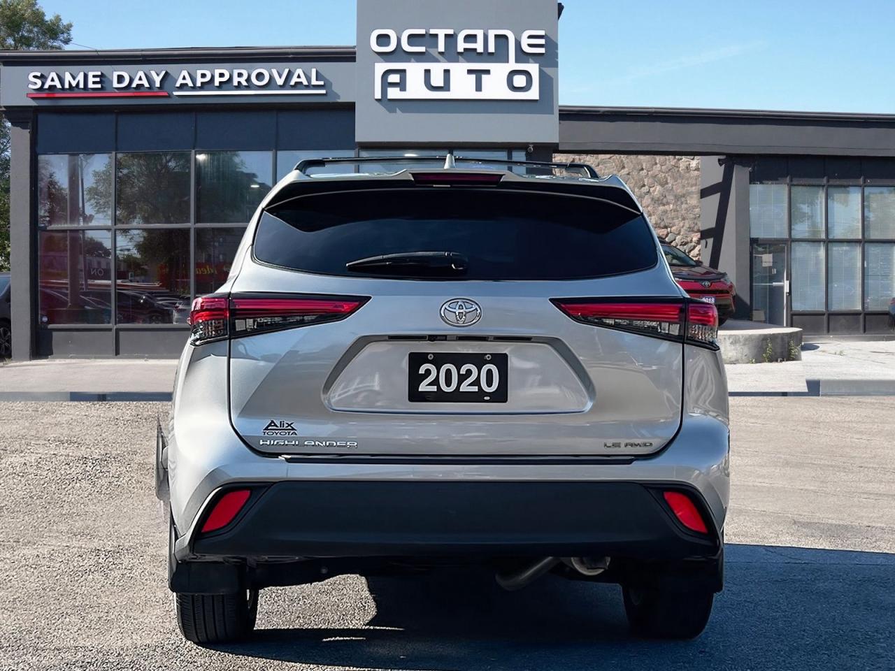 2020 Toyota Highlander LE AWD V6 - Photo #5