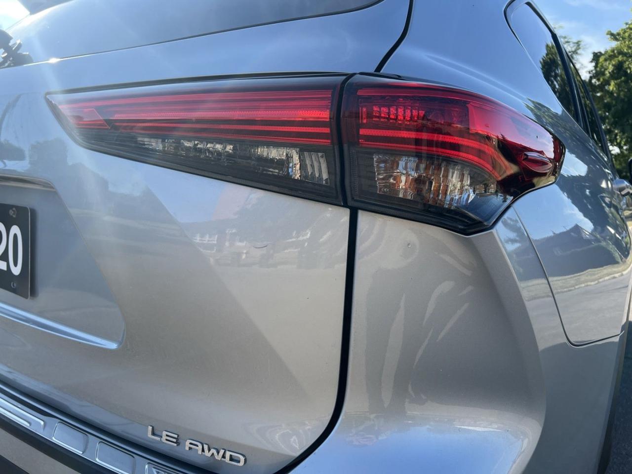 2020 Toyota Highlander LE AWD V6 - Photo #7