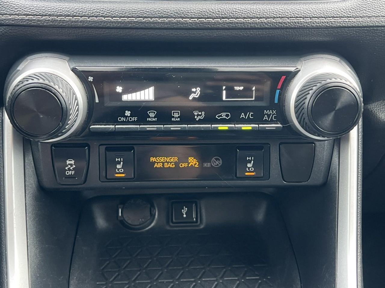 2020 Toyota RAV4 LE - Photo #20