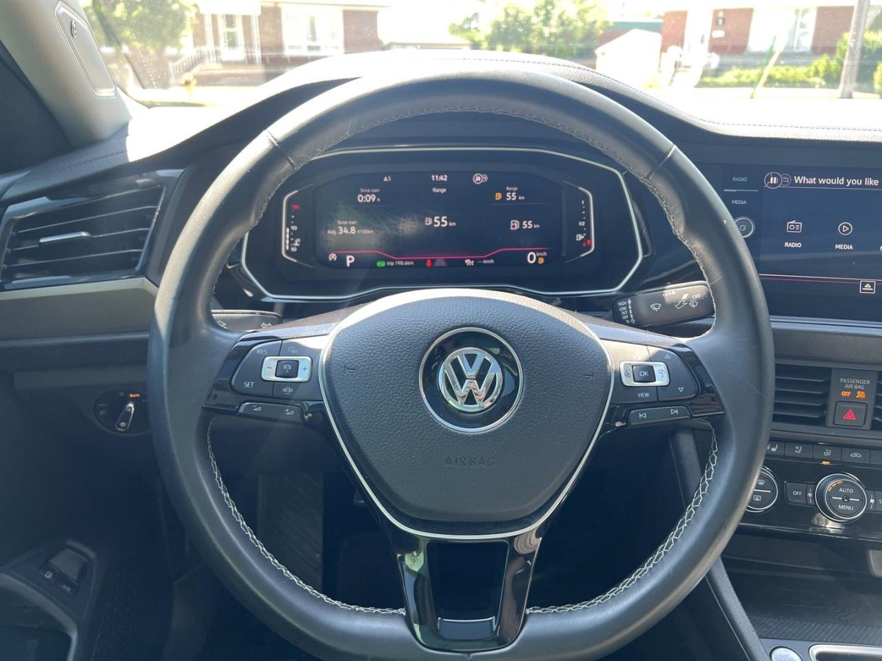 2021 Volkswagen Jetta Execline - Photo #16
