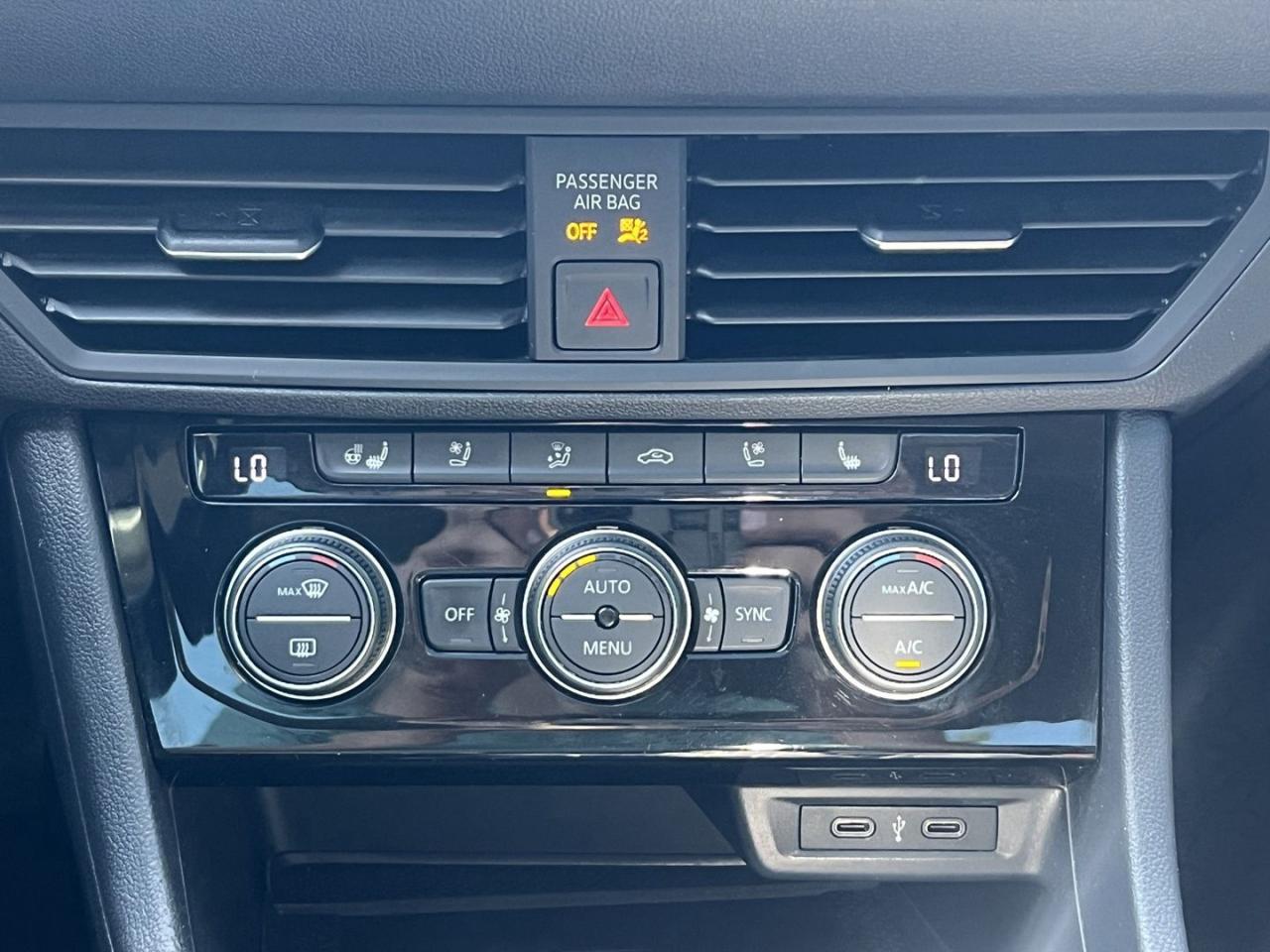 2021 Volkswagen Jetta Execline - Photo #21