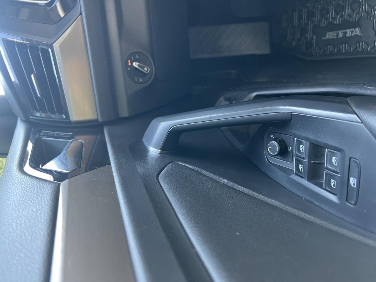 2021 Volkswagen Jetta Execline - Photo #23
