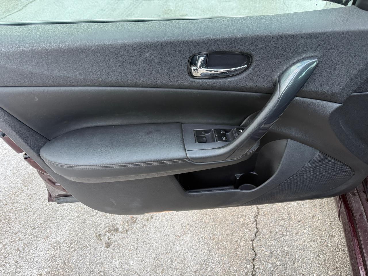 2014 Nissan Maxima 3.5 SV w/Sport Pkg - Photo #9