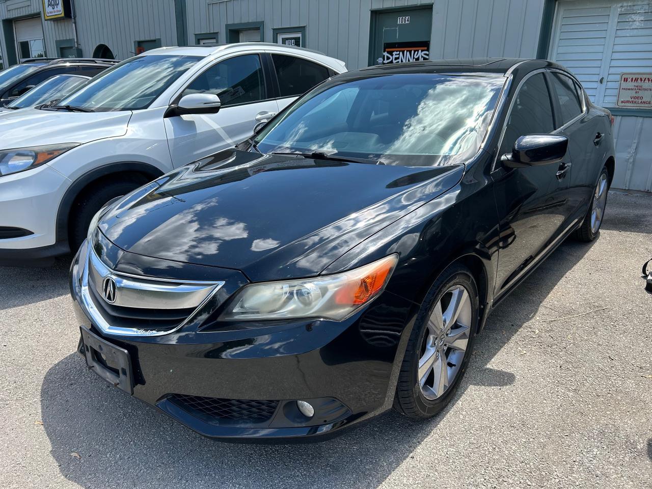 2013 Acura ILX Tech Pkg