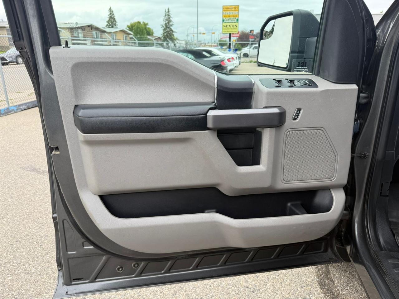 2020 Ford F-150 XLT CREW 4WD - Photo #16