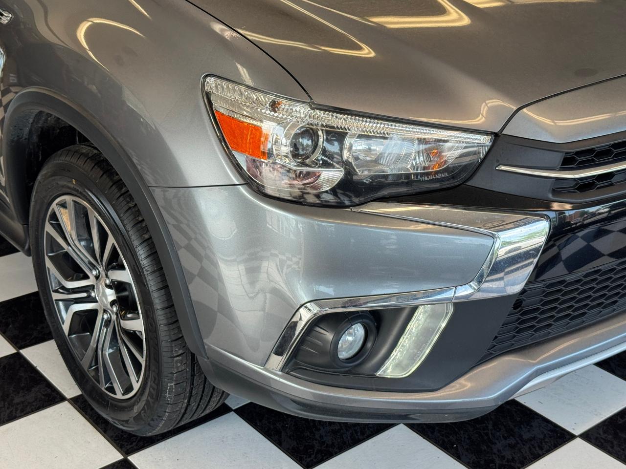 2019 Mitsubishi RVR SE AWD+New Tires+Brakes+BSM+ROOF+CLEAN CARFAX Photo109
