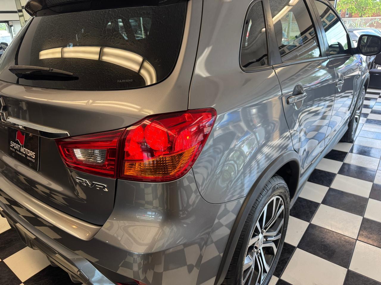 2019 Mitsubishi RVR SE AWD+New Tires+Brakes+BSM+ROOF+CLEAN CARFAX Photo112