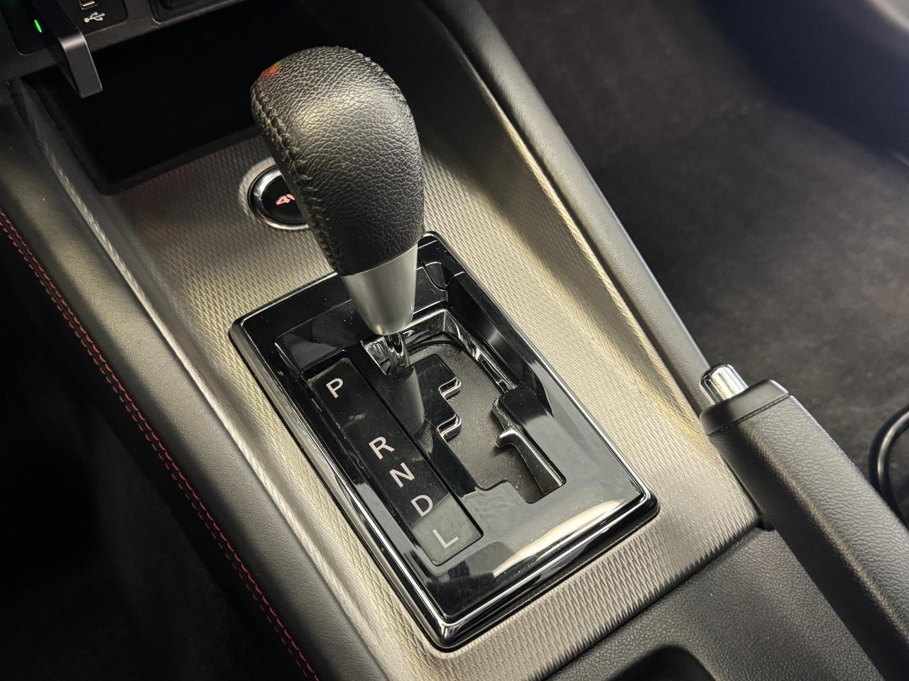 2019 Mitsubishi RVR SE AWD+New Tires+Brakes+BSM+ROOF+CLEAN CARFAX Photo107