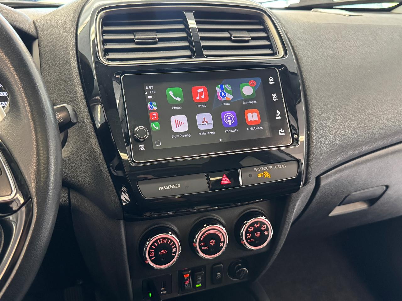 2019 Mitsubishi RVR SE AWD+New Tires+Brakes+BSM+ROOF+CLEAN CARFAX - Photo #18