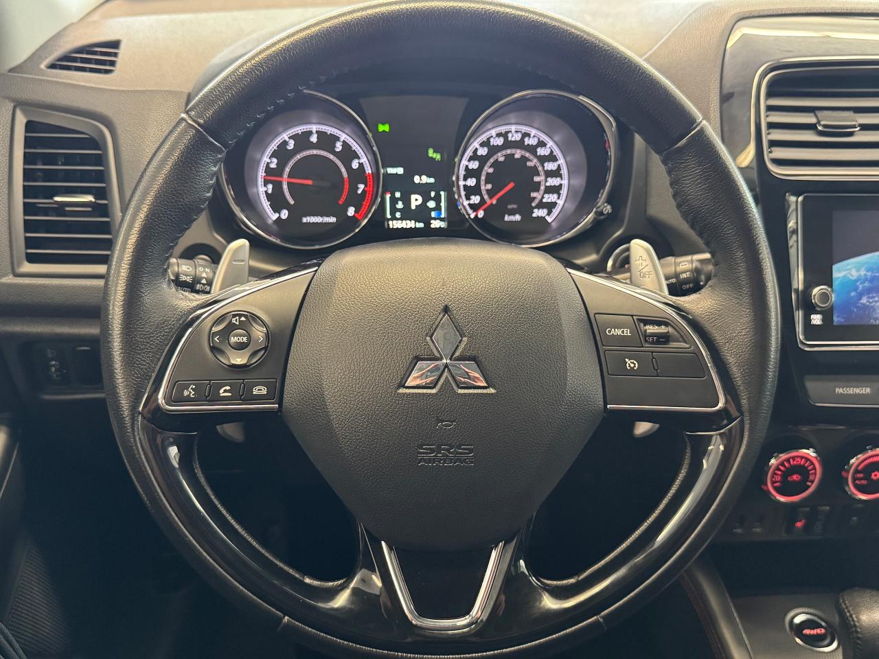 2019 Mitsubishi RVR SE AWD+New Tires+Brakes+BSM+ROOF+CLEAN CARFAX - Photo #16