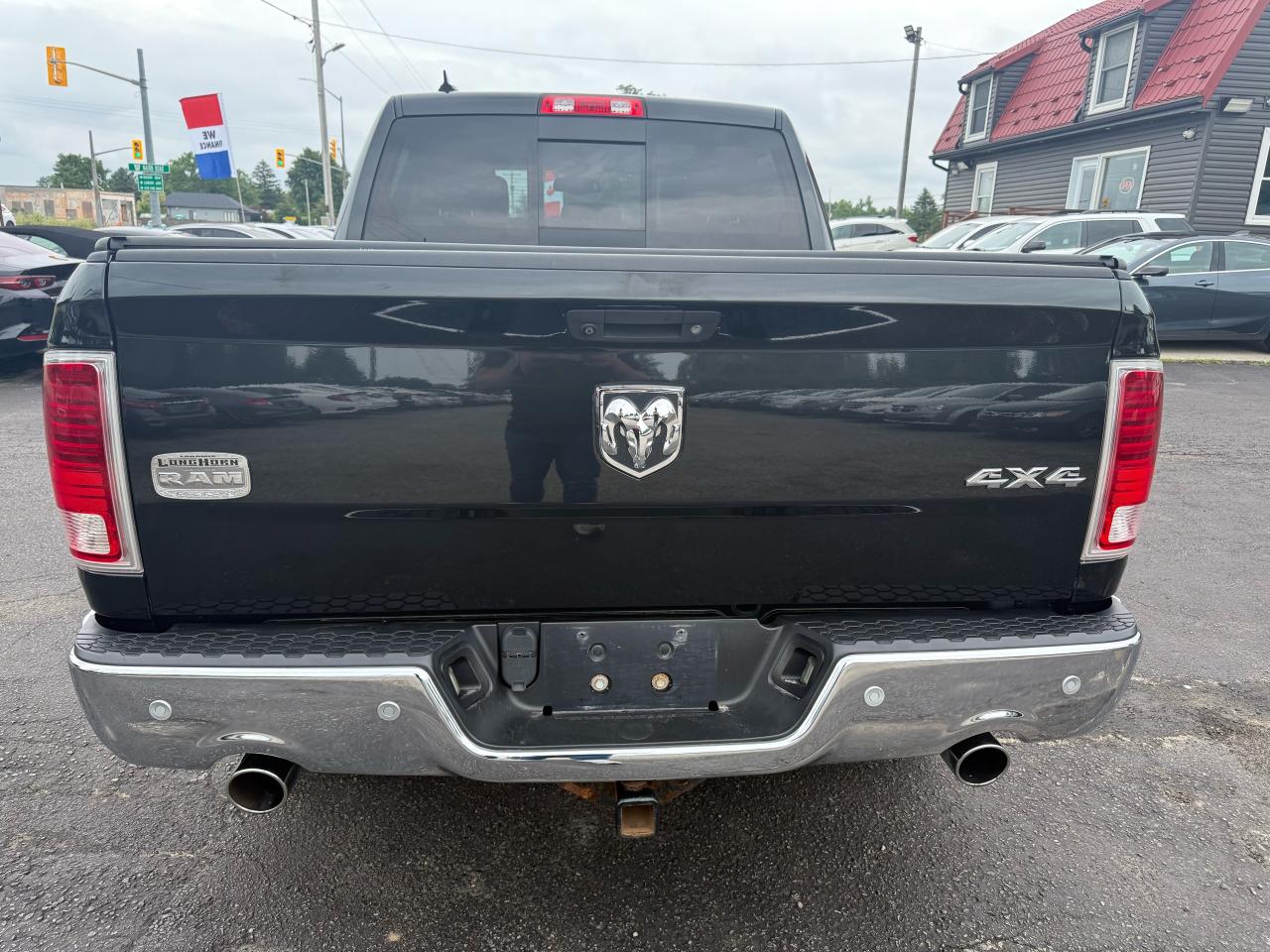 2018 RAM 1500 Longhorn 4x4 Crew Cab 5'7" Box *Ltd Avail* Photo4