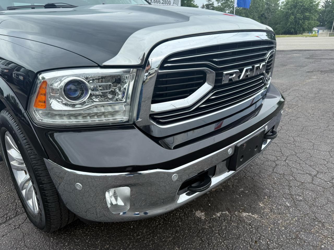 2018 RAM 1500 Longhorn 4x4 Crew Cab 5'7" Box *Ltd Avail* Photo9