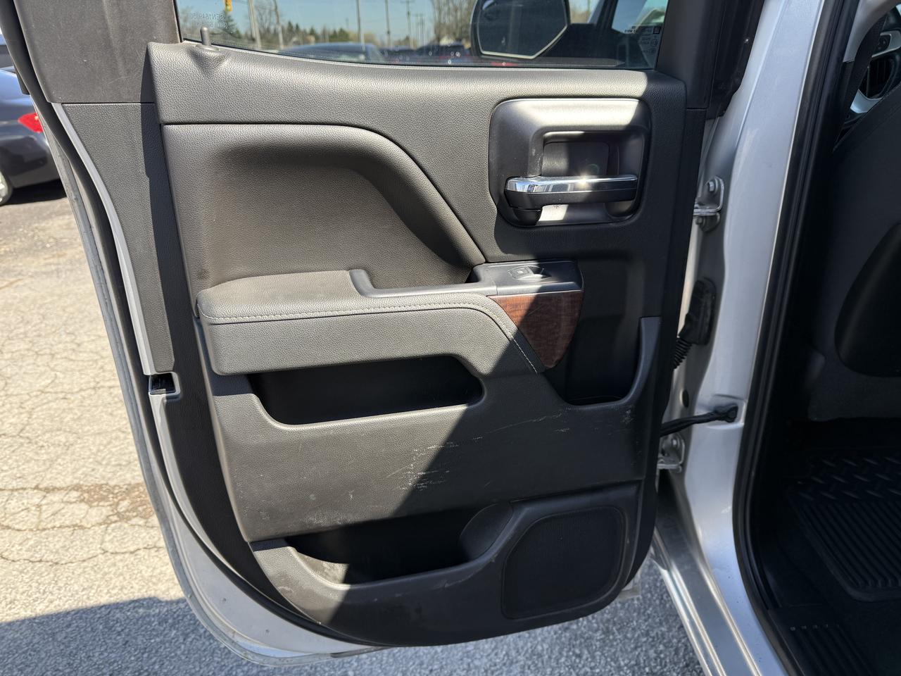 2014 GMC Sierra 1500 SLE 5.3L 4X4 Photo