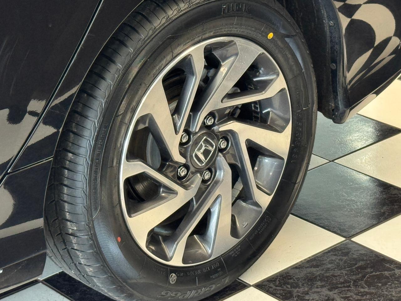 2018 Honda Civic SE+New Tires+Adaptive Cruise+LaneKeep+CLEAN CARFAX Photo53