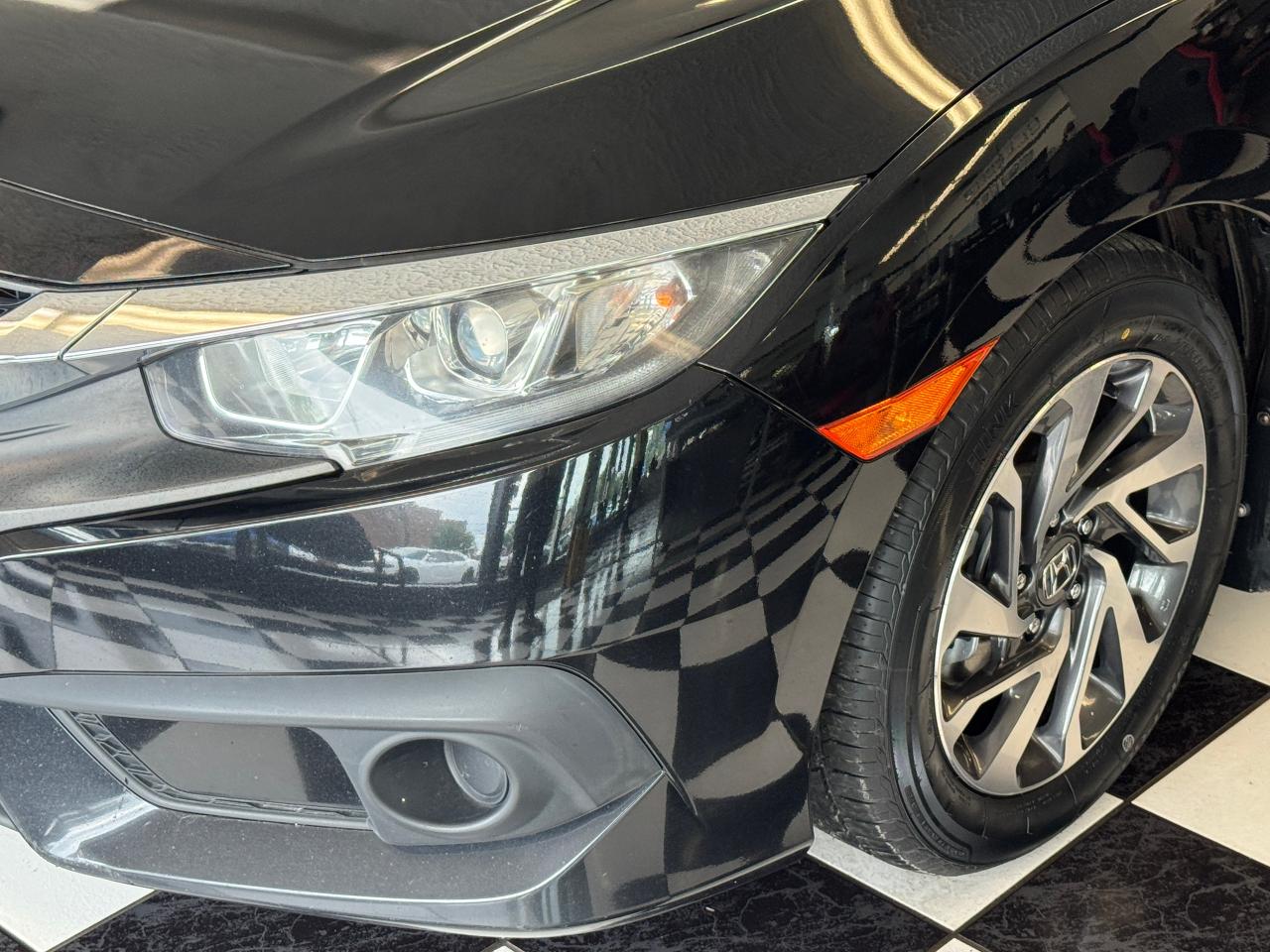 2018 Honda Civic SE+New Tires+Adaptive Cruise+LaneKeep+CLEAN CARFAX Photo100