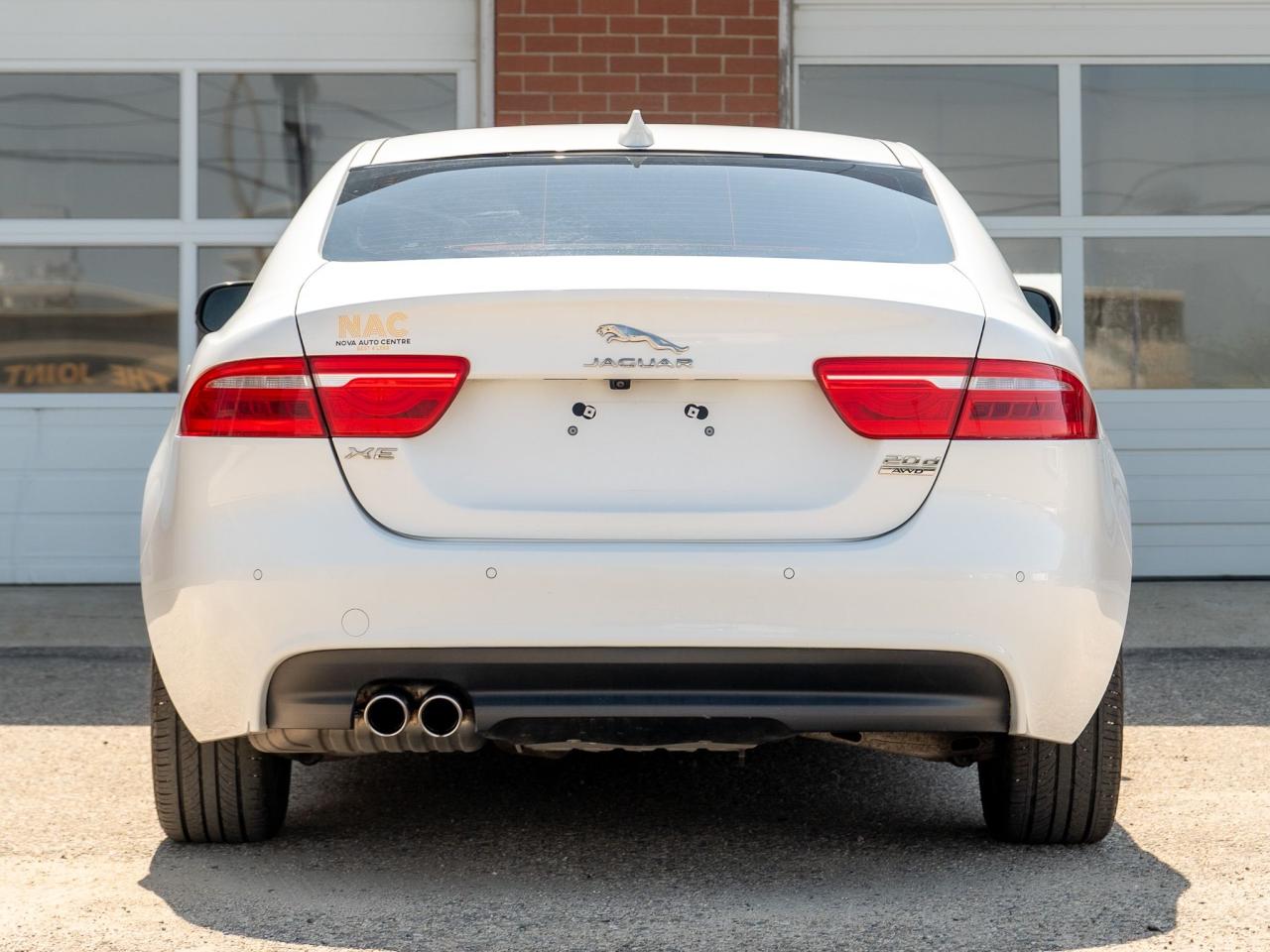 2018 Jaguar XE Premium - Photo #16