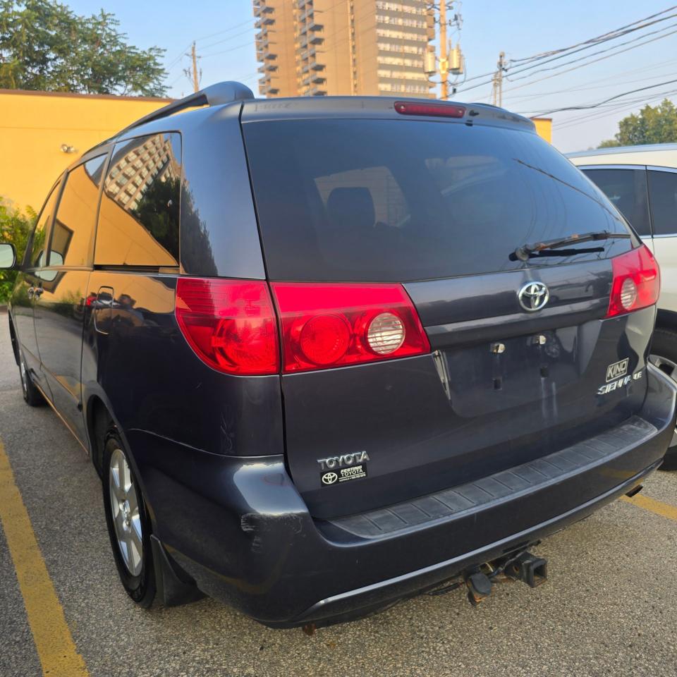 2008 Toyota Sienna LE - Photo #6