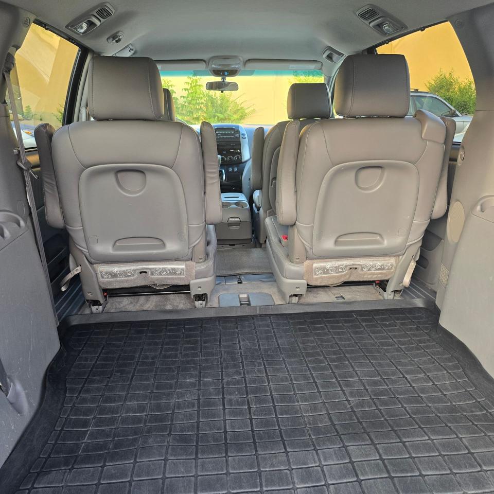 2008 Toyota Sienna LE - Photo #11