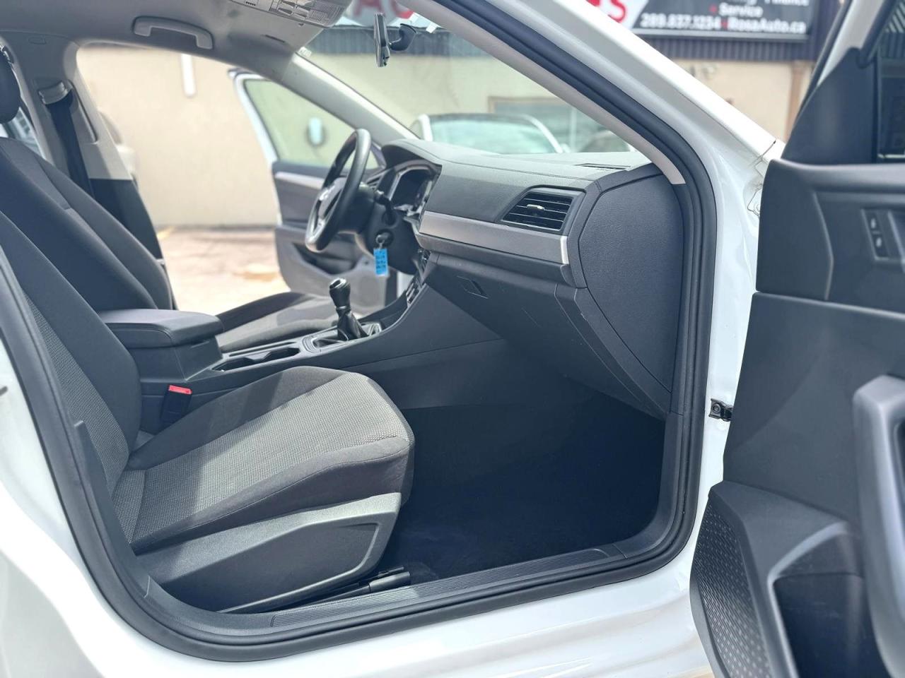 2019 Volkswagen Jetta Comfort Line NO ACCIDENT 6S MANUAL SAFETY INCLUDED - Photo #13