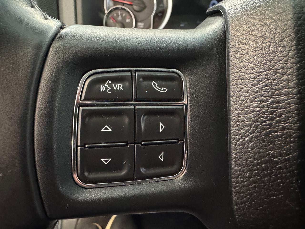 2014 RAM 1500 4x4 5.7L V8 Quad Big Horn+Camera+CLEAN CARFAX - Photo #42