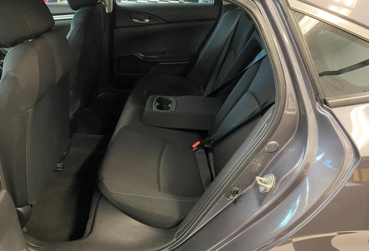 2018 Honda Civic SE+Adaptive Cruise+New Tires+Brakes+CLEAN CARFAX Photo23