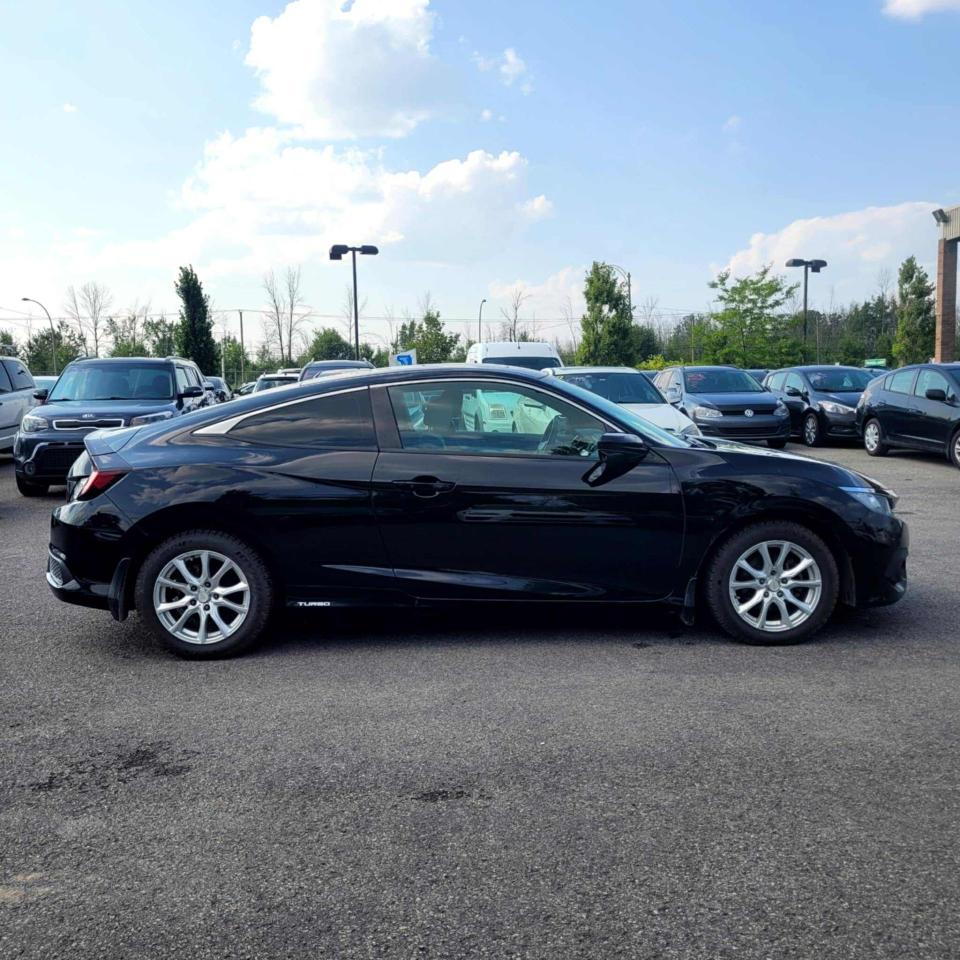 2017 Honda Civic EX-T - Photo #3