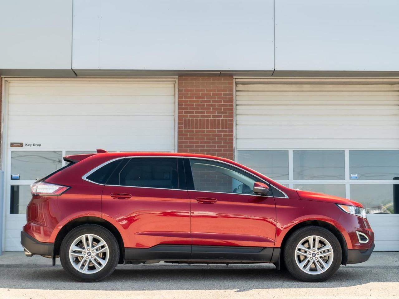 2016 Ford Edge SEL - Photo #4
