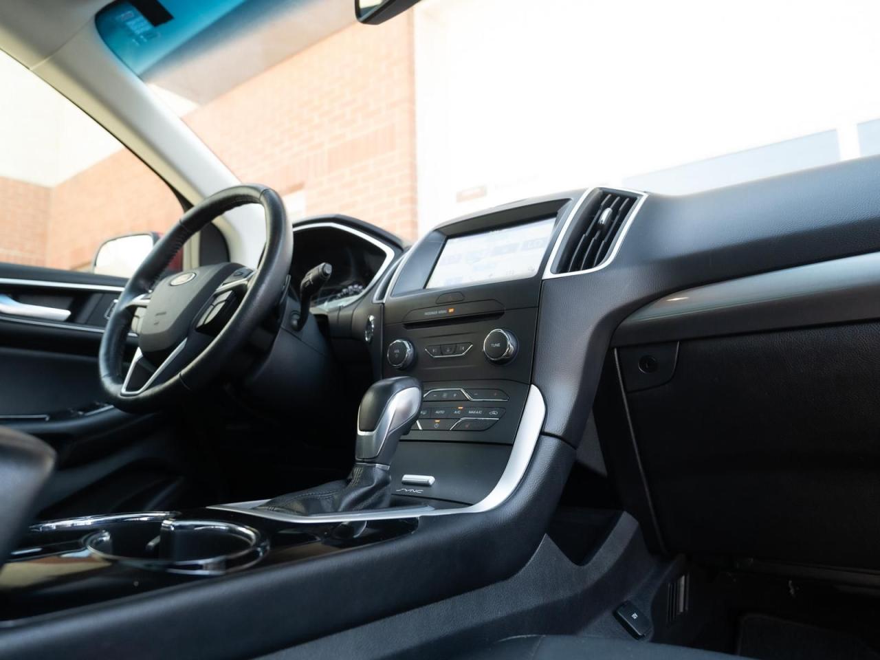 2016 Ford Edge SEL - Photo #15