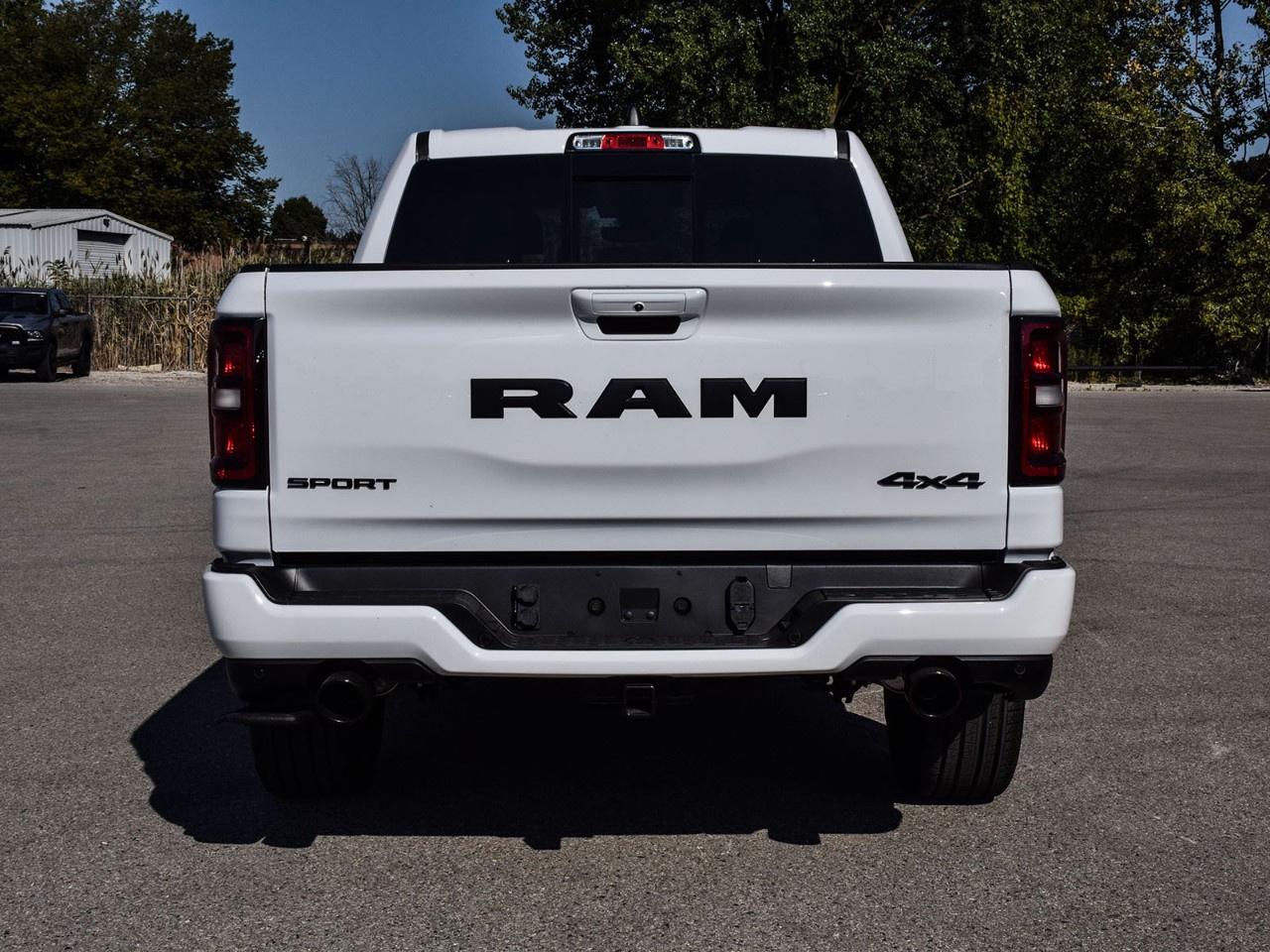 2026 RAM 1500 SPORT 4X4 CREW CAB 5'7" BOX Photo