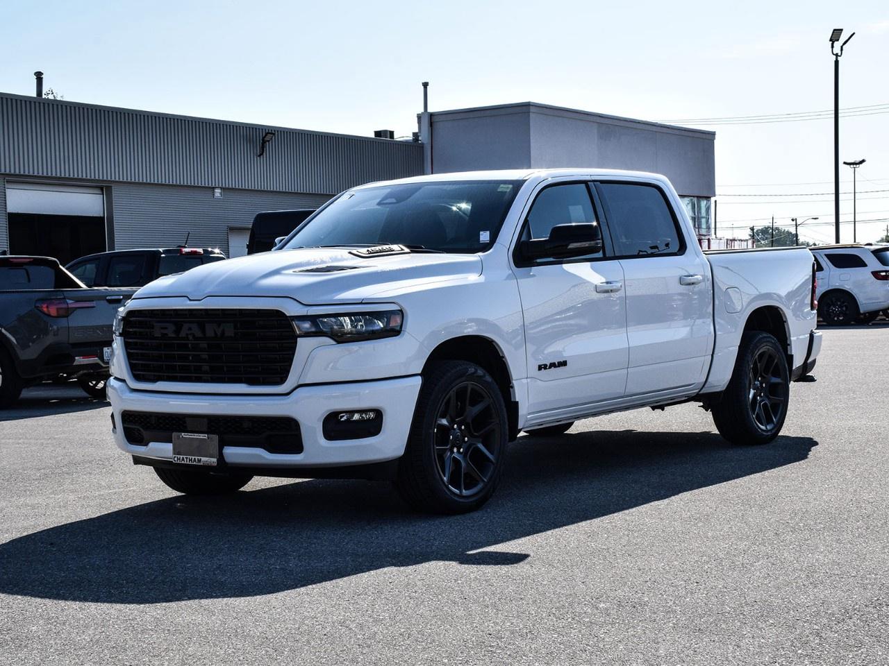 New 2026 RAM 1500 SPORT 4X4 CREW CAB 5'7
