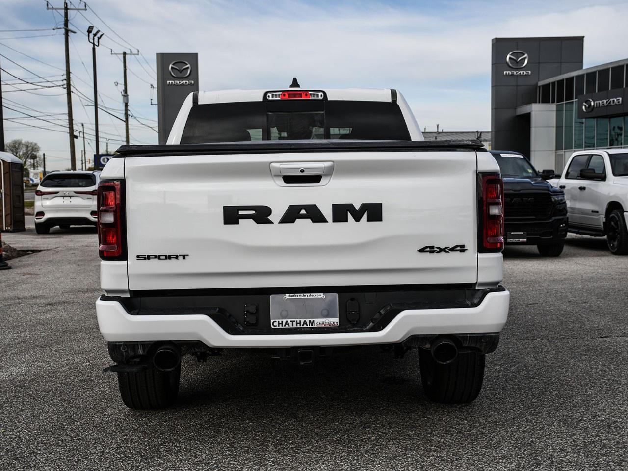 2026 RAM 1500 SPORT 4X4 CREW CAB 5'7" BOX Photo2