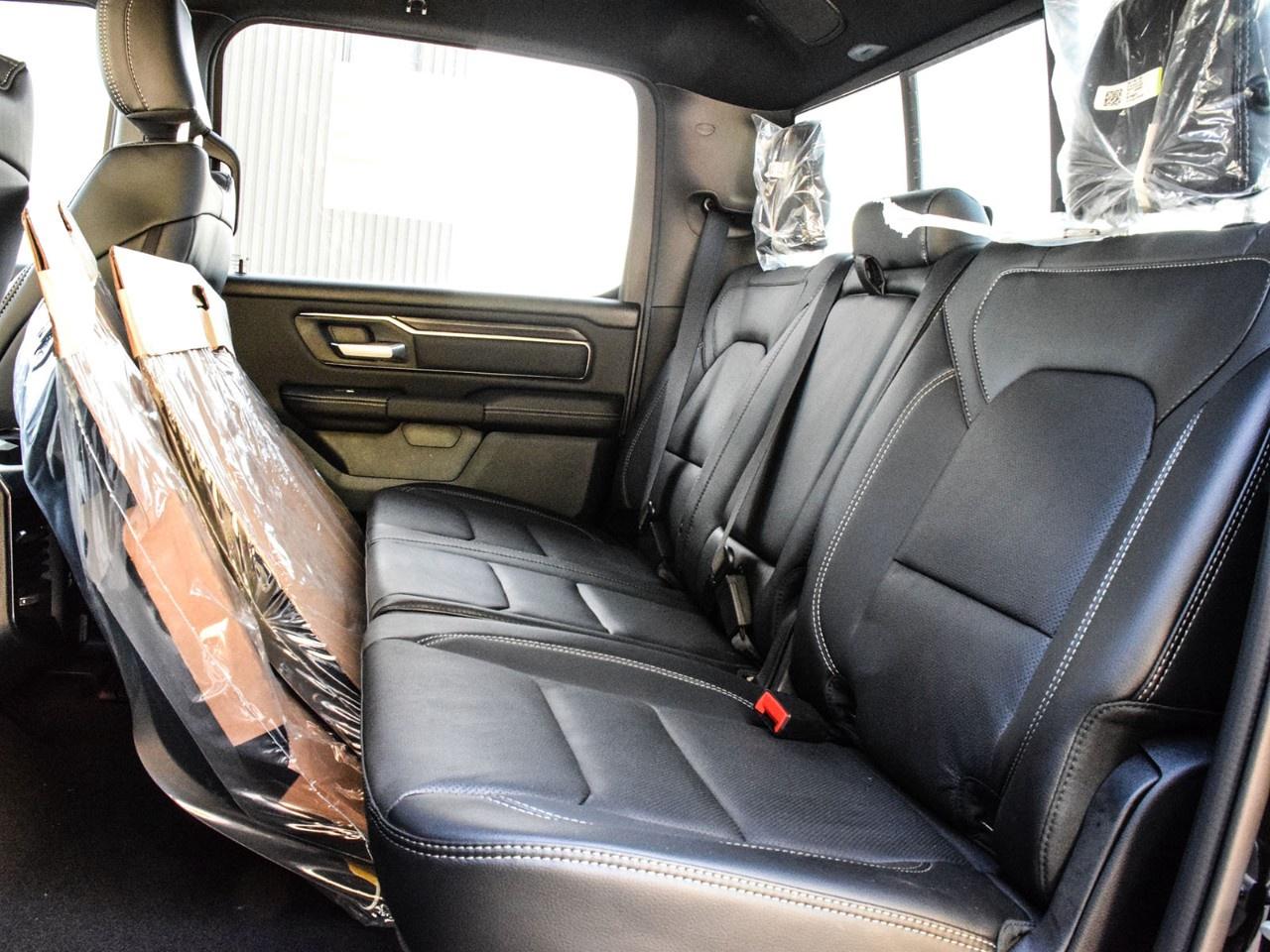 2026 RAM 1500 SPORT 4X4 CREW CAB 5'7" BOX Photo