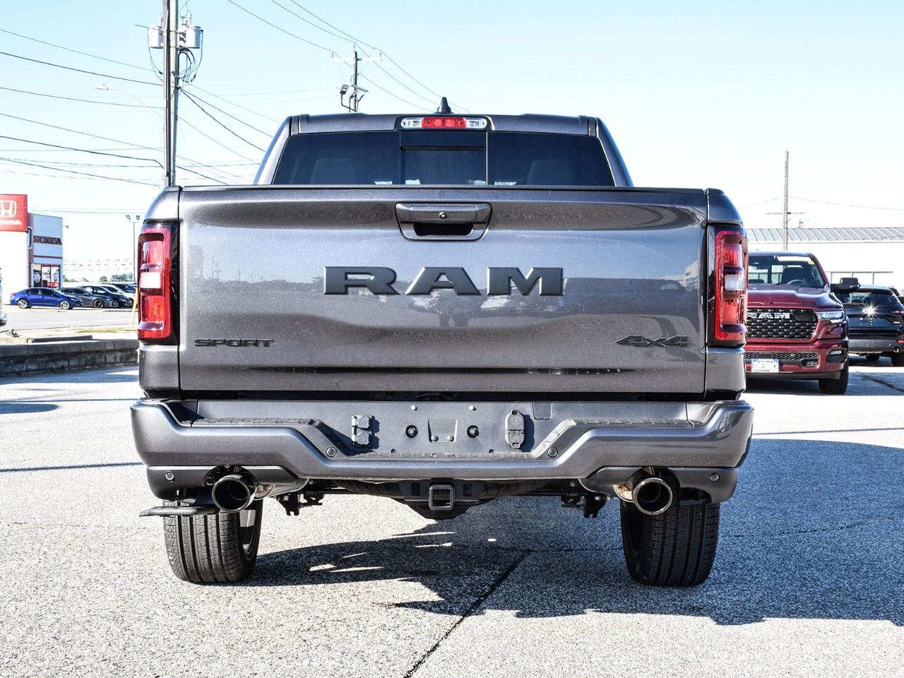 2026 RAM 1500 SPORT 4X4 CREW CAB 5'7" BOX Photo2