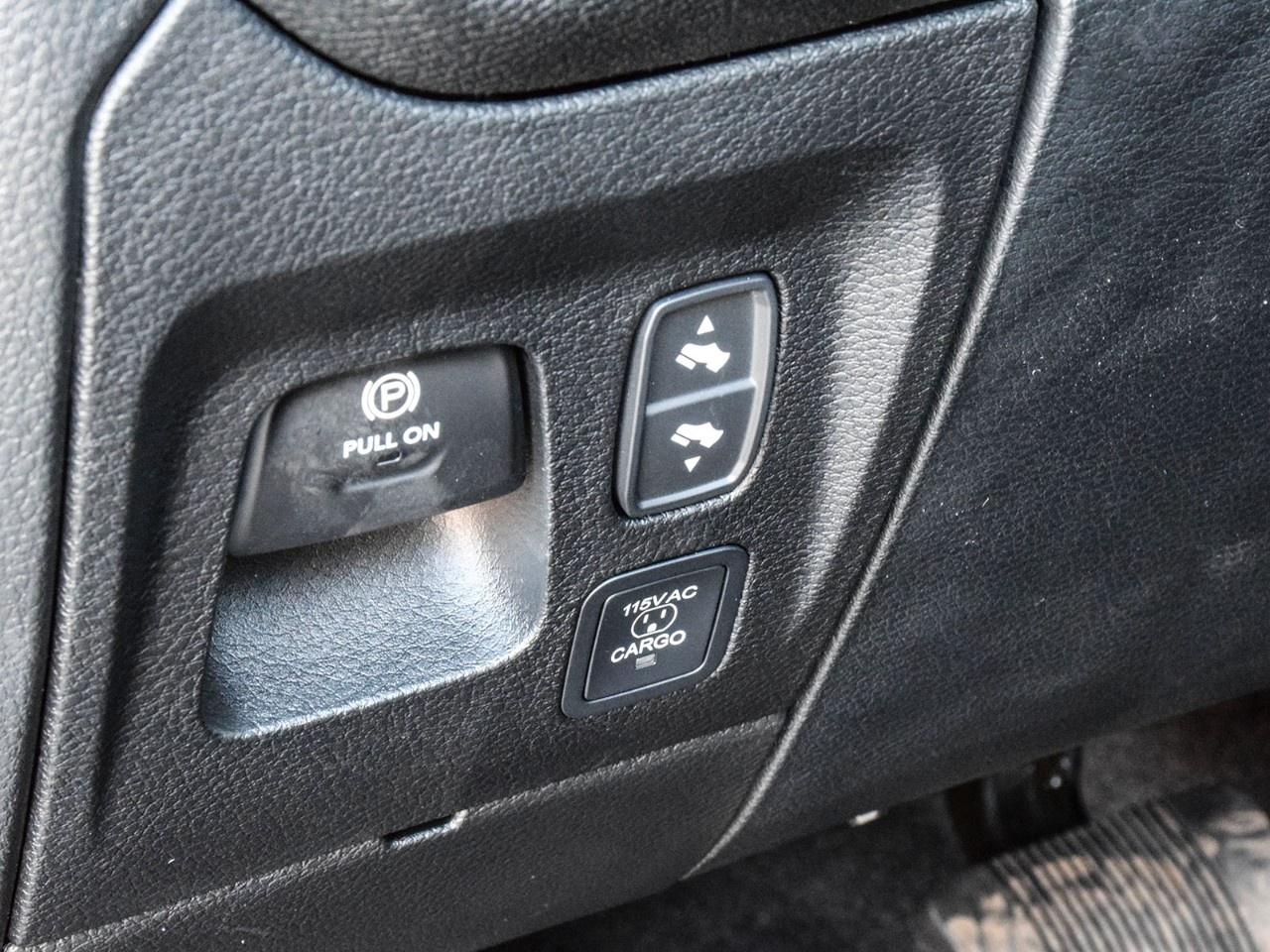 2026 RAM 1500 SPORT 4X4 CREW CAB 5'7" BOX Photo