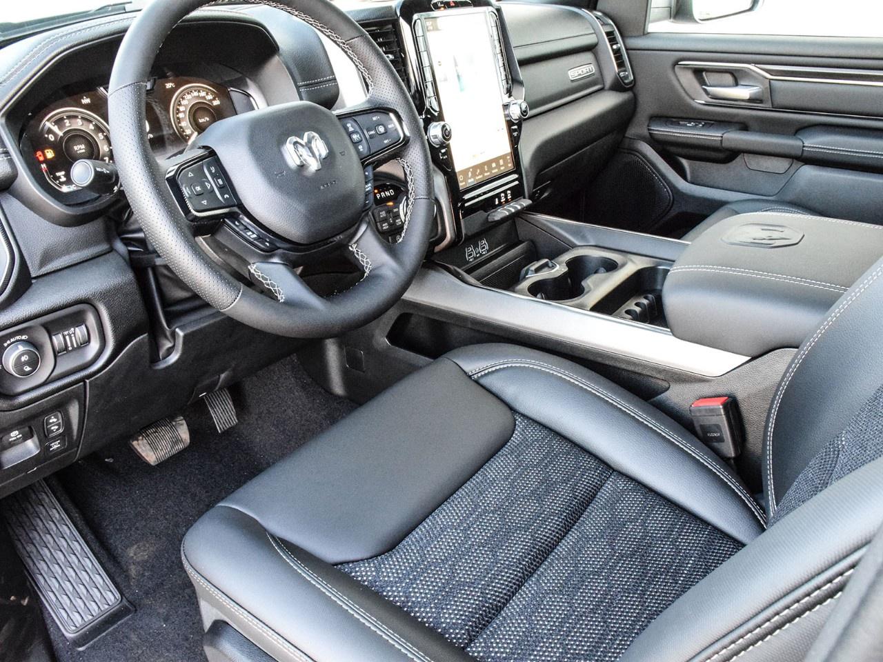 2026 RAM 1500 SPORT 4X4 CREW CAB 5'7" BOX Photo