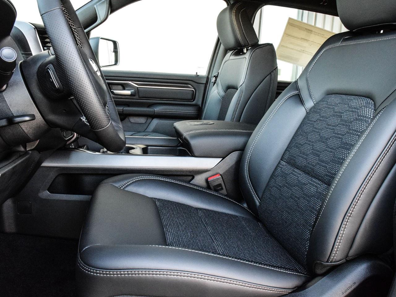 2026 RAM 1500 SPORT 4X4 CREW CAB 5'7" BOX Photo