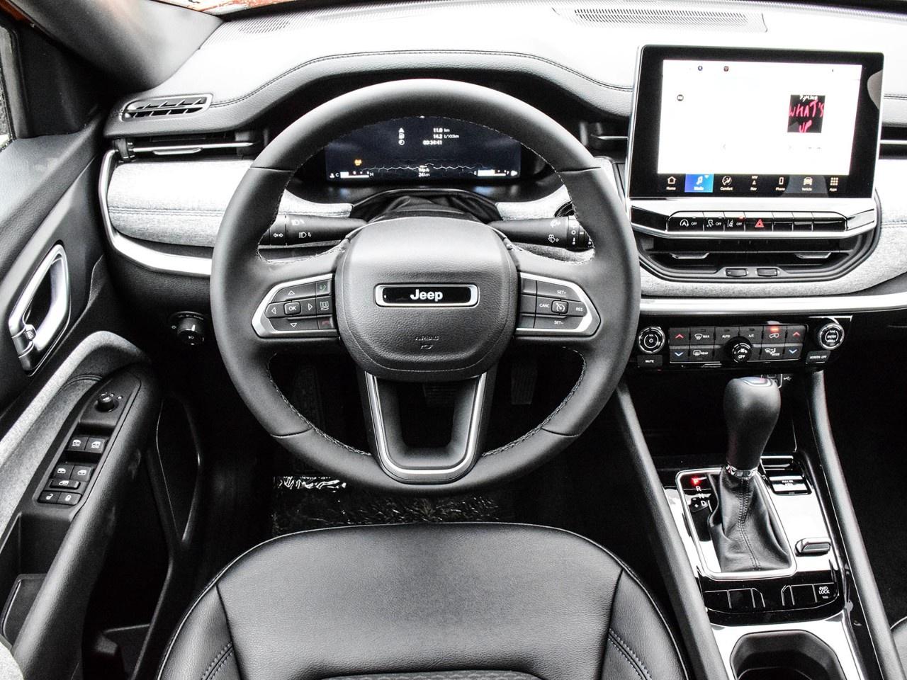 2026 Jeep Compass NORTH 4X4 Photo