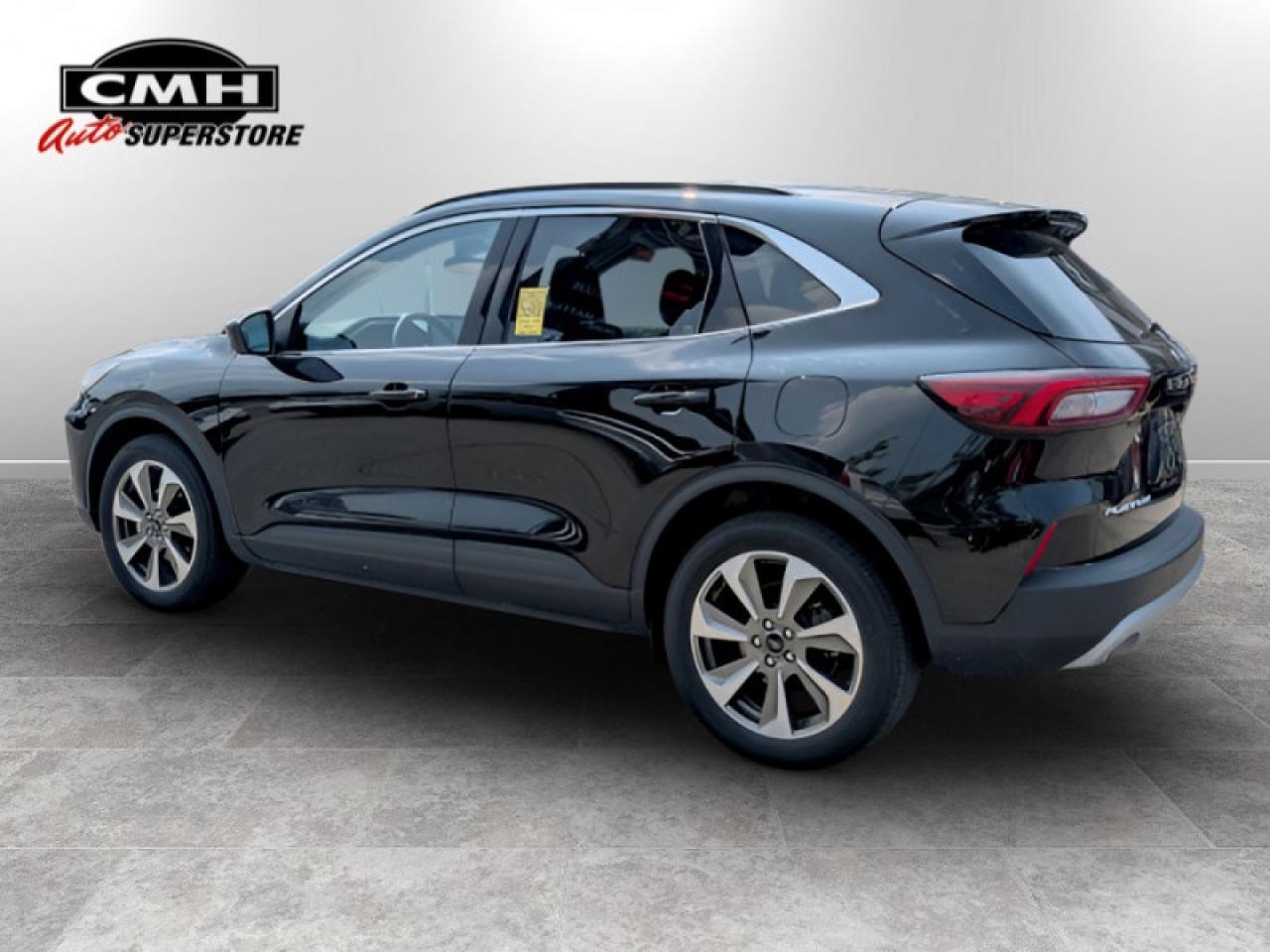 2024 Ford Escape Platinum  **ADAP CC - PWR GATE** Photo