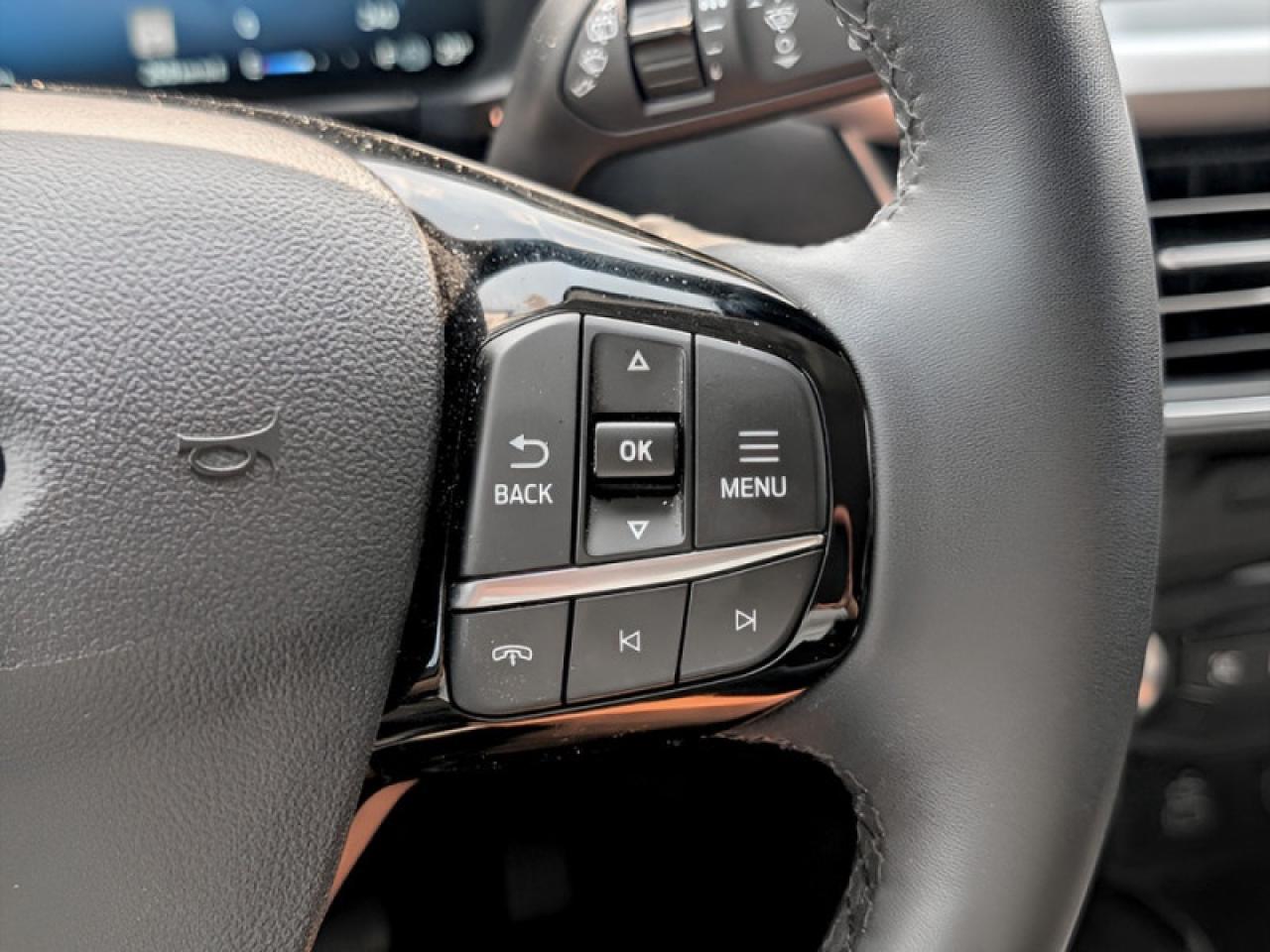 2024 Ford Escape Platinum  **ADAP CC - PWR GATE** Photo