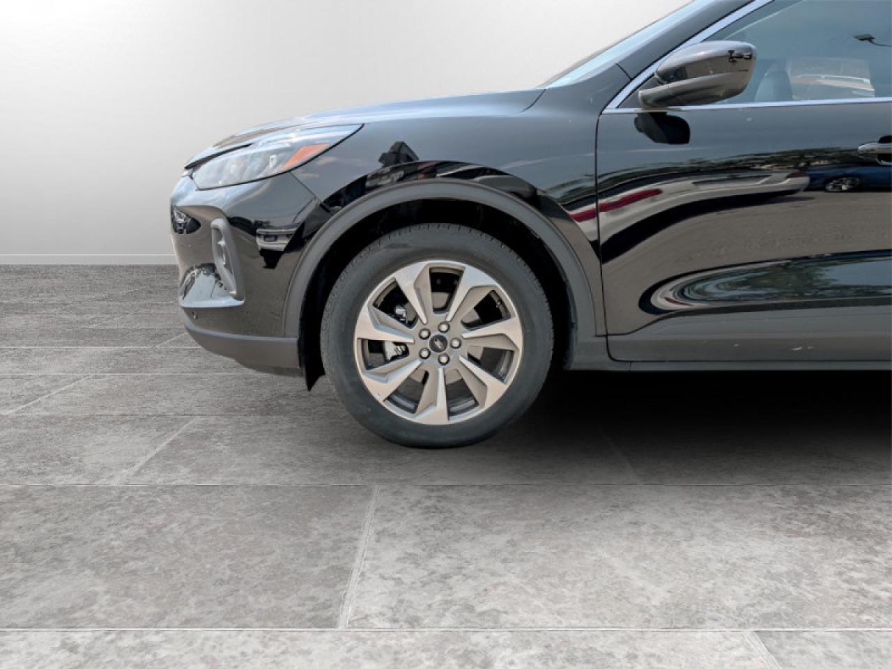 2024 Ford Escape Platinum  **ADAP CC - PWR GATE** Photo