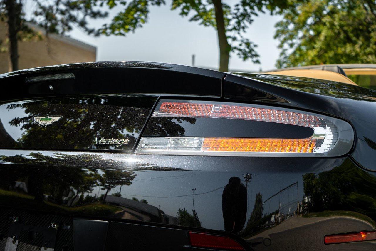 2014 Aston Martin V8 Vantage  Photo
