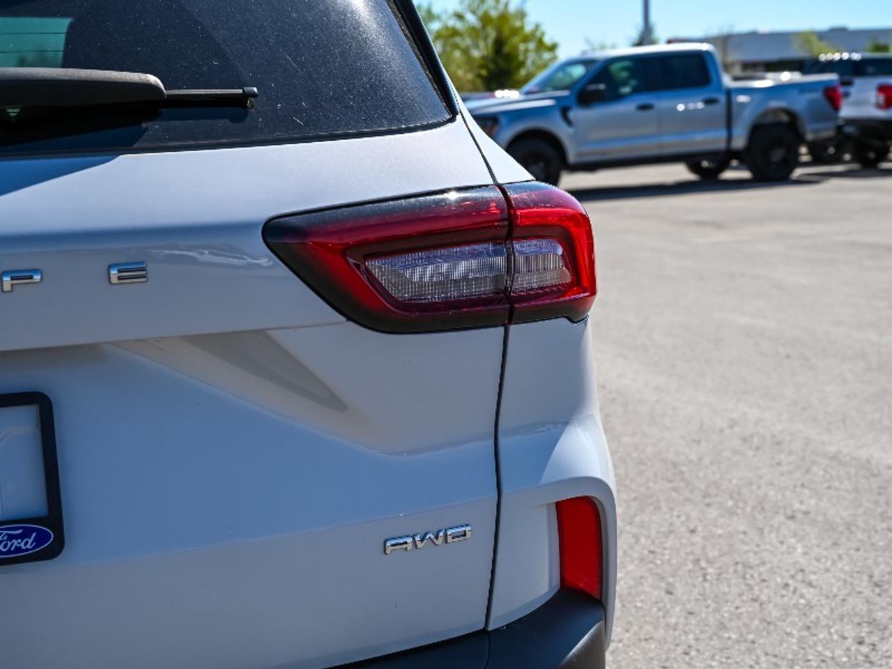 2025 Ford Escape Active Photo