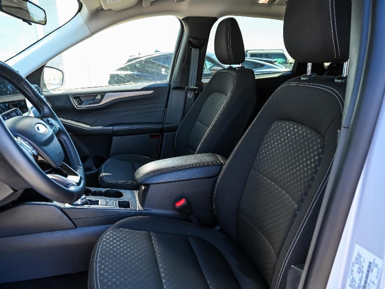 2025 Ford Escape Active Photo