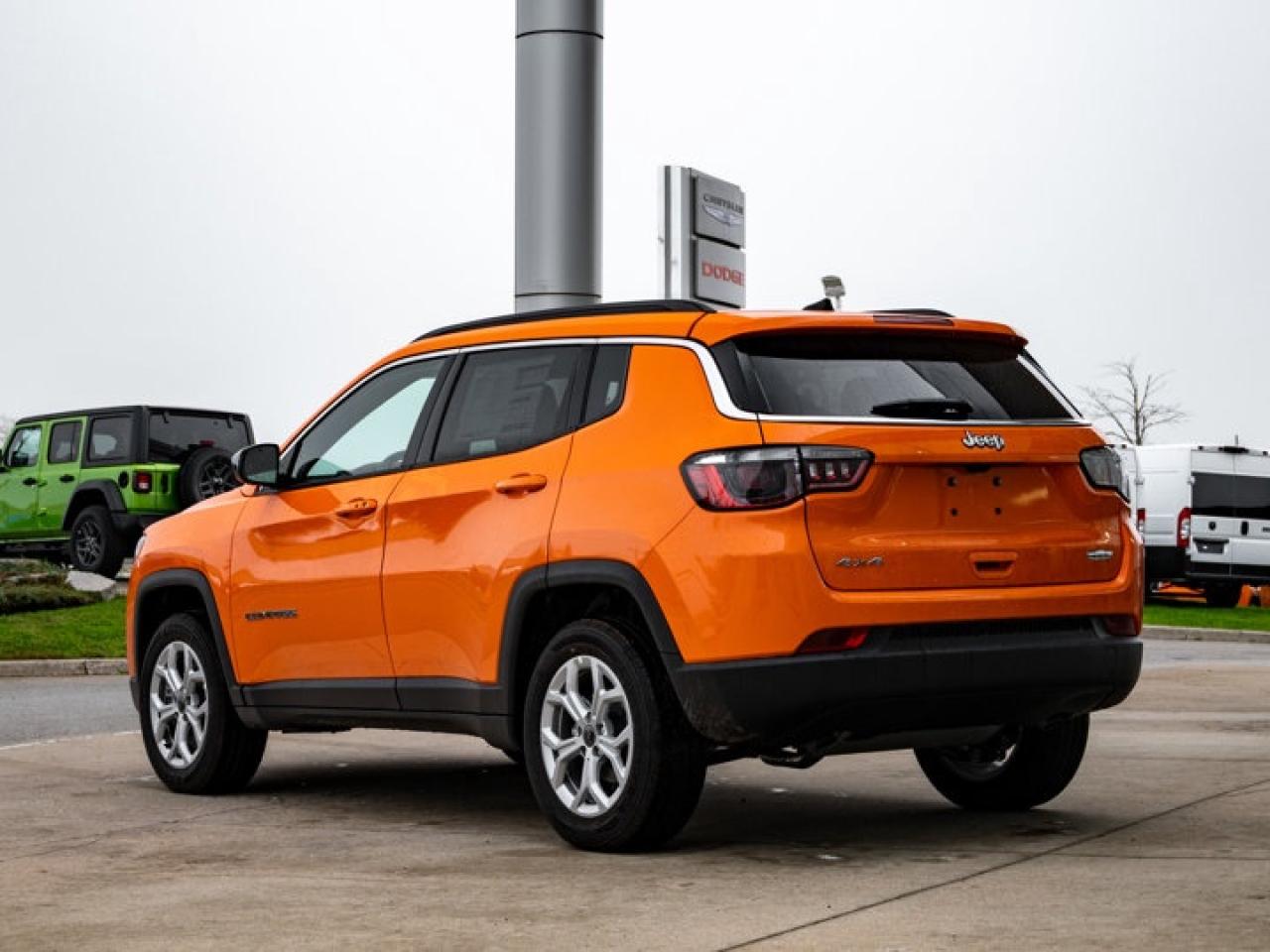2026 Jeep Compass NORTH Photo4