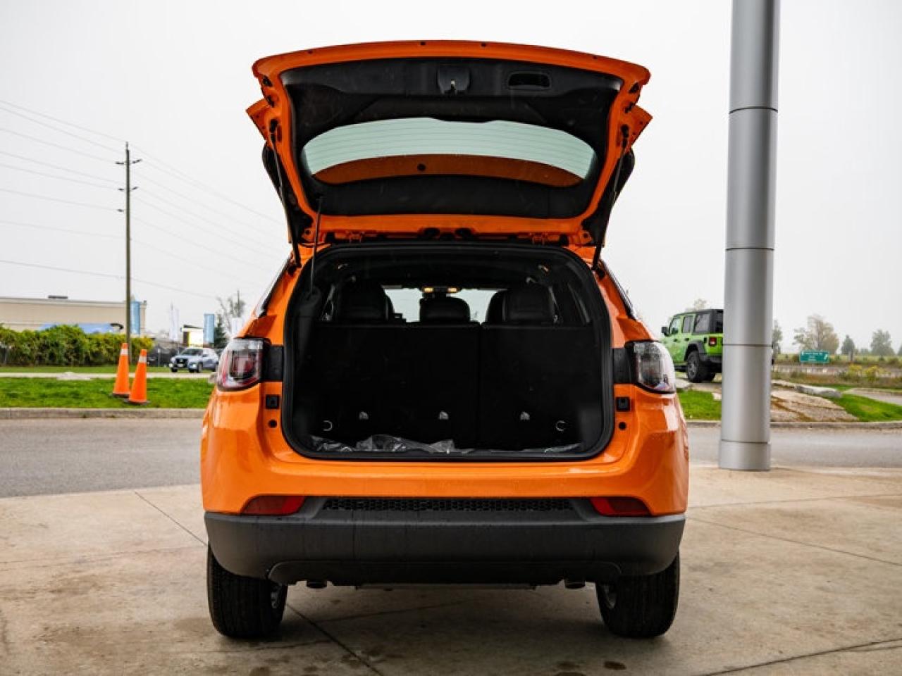 2026 Jeep Compass NORTH Photo